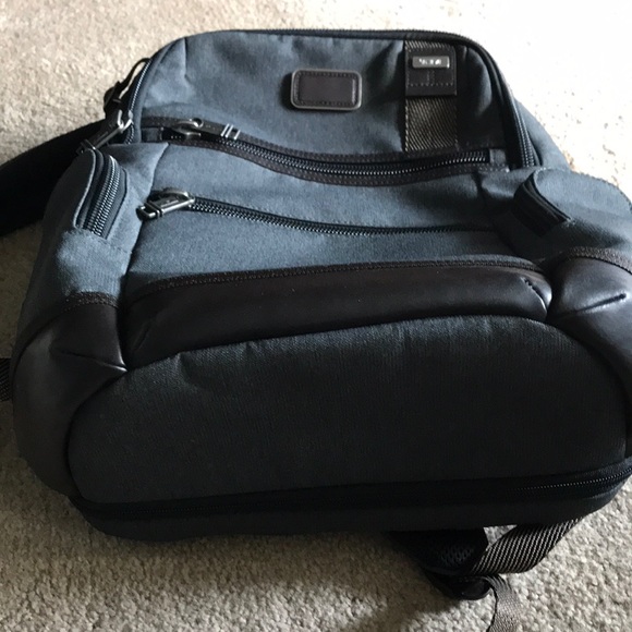 Backpack - Picture 5 of 8